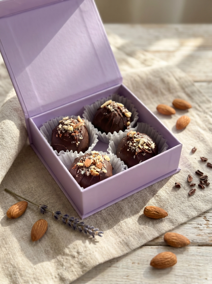 OH MY ALMOND PRALINE
